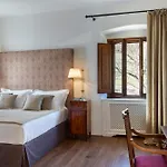Üdülőközpont Viesca Toscana & 3*