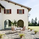 Üdülőközpont Viesca Toscana &